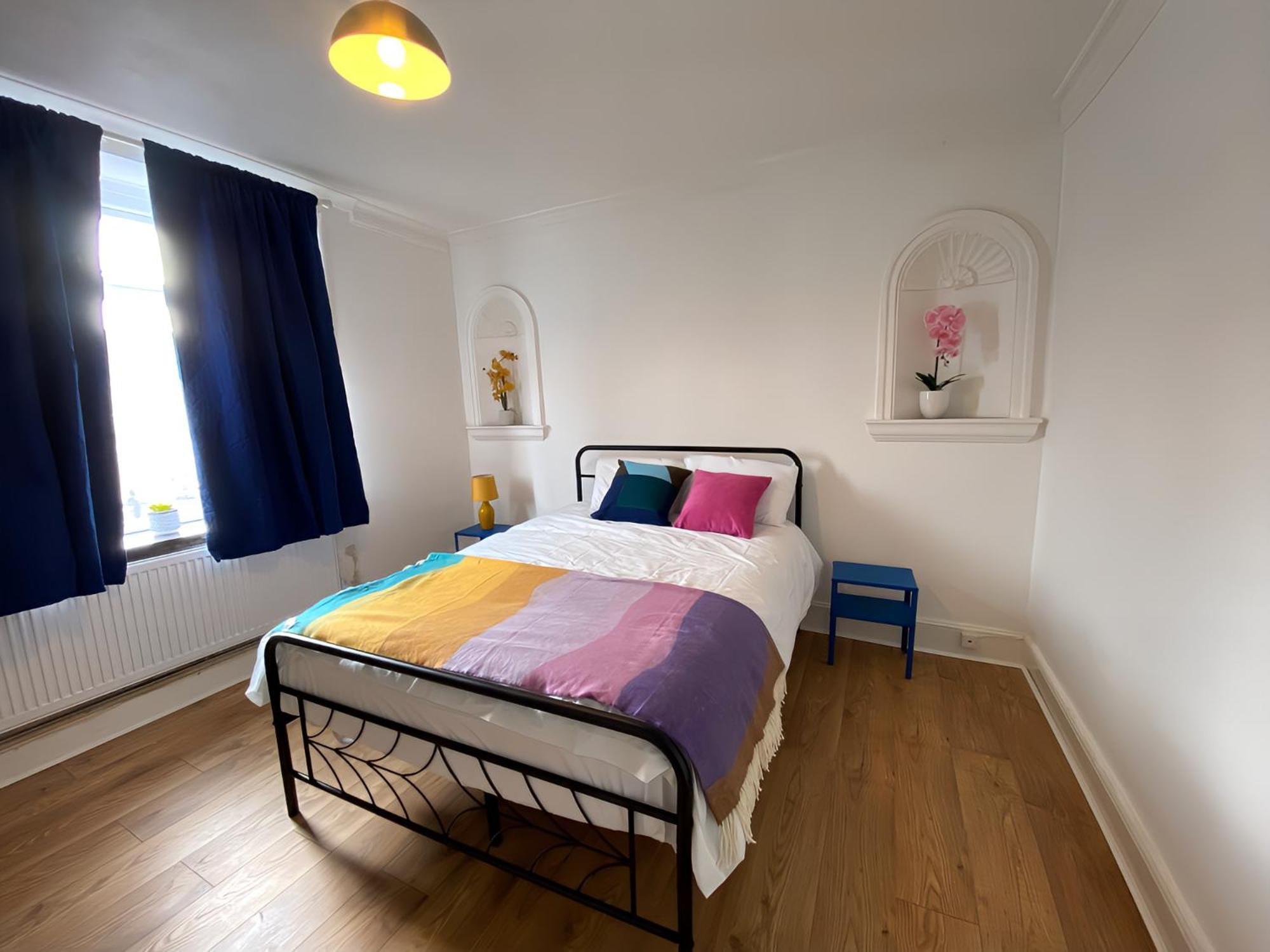4-Bedroom Home - Perfect For Those Working In Bridgend - By Tailored Accommodation Luaran gambar